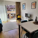 Nieuw Modern Vlakbij Апартаменты