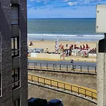 Nieuw Modern Vlakbij Apartamento *