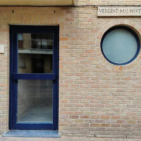 Апартаменты Nieuw Modern Vlakbij *