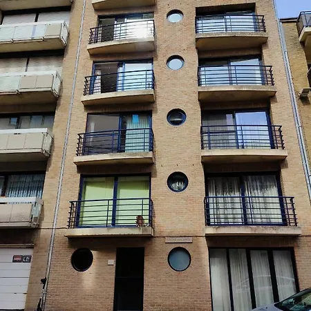 Nieuw Modern Vlakbij * Ostend