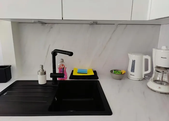 Nieuw Modern Vlakbij Apartment *